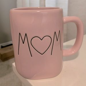 Rae Dunn “Mom” mug